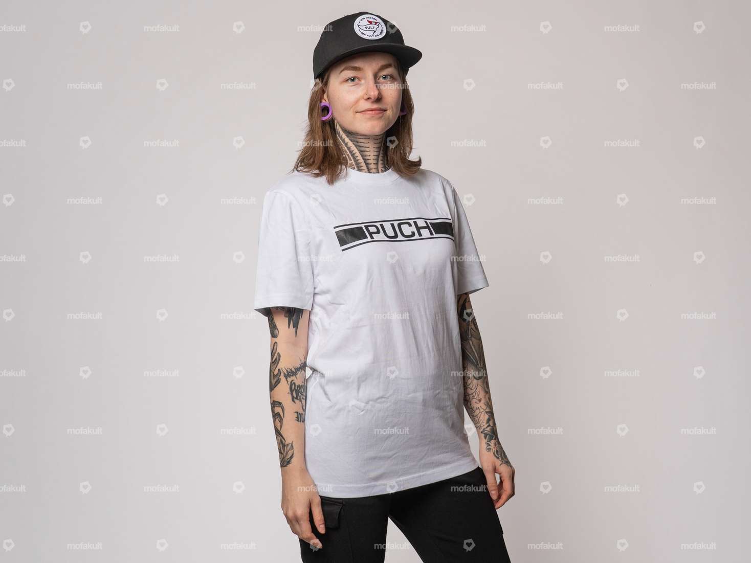 mk-Merch T-Shirt "PUCH" UNISEX blanc Carousel Image 5