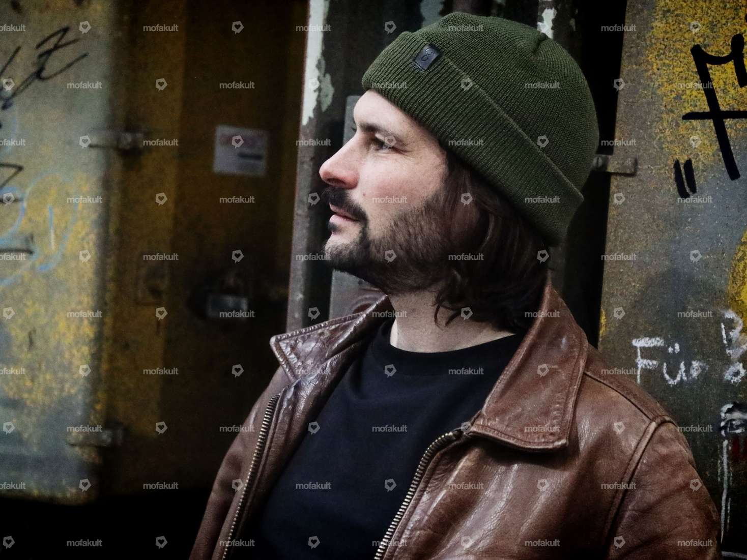 Siggnature beanie / woolly hat olive Carousel Image 2