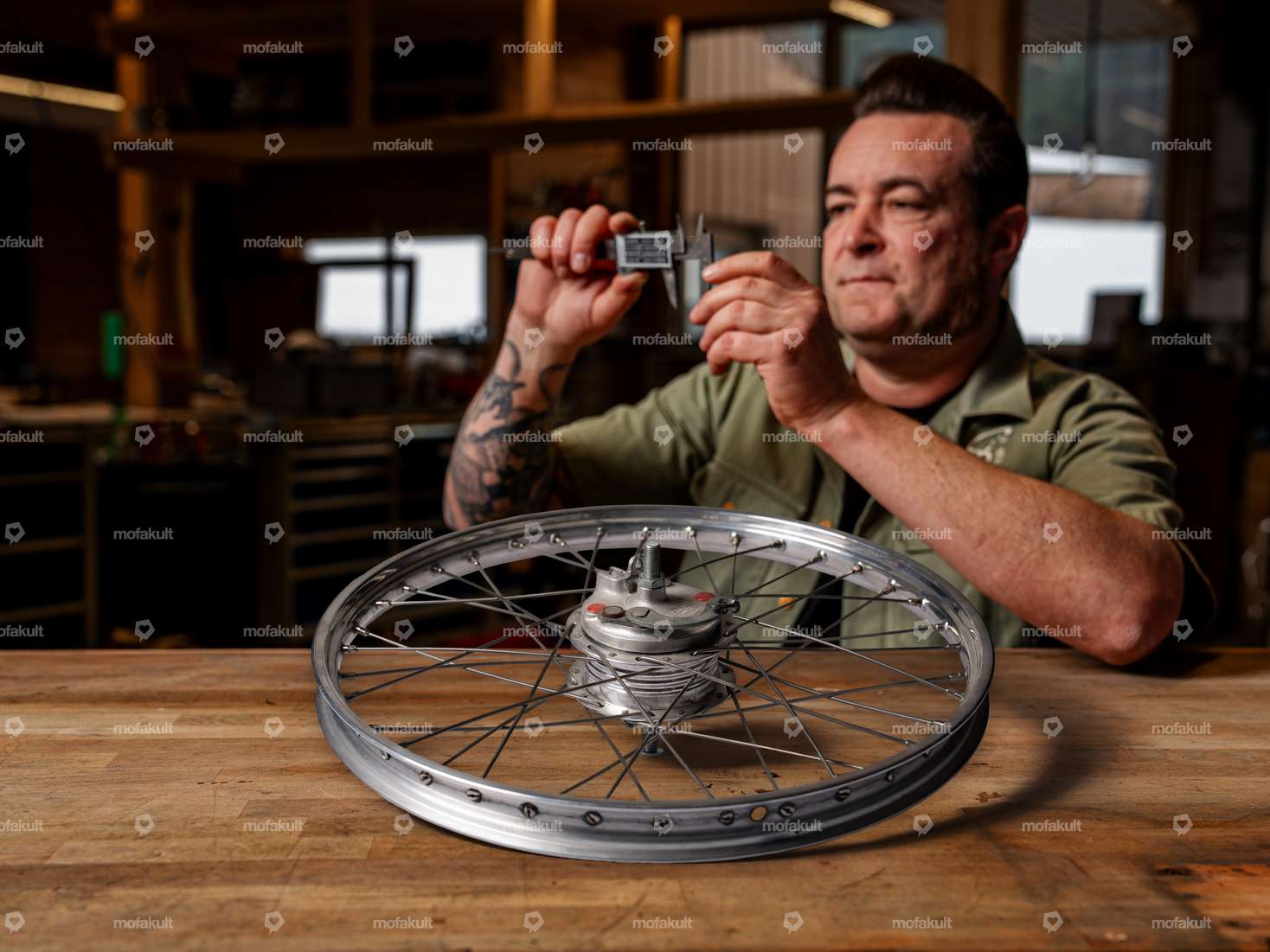 Rayonnage Siggnature (188 mm de rayons) Anneau de jante 17 Carousel Image 1