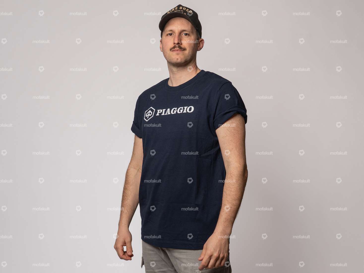 mk-Merch T-Shirt "PIAGGIO" UNISEX bleu Carousel Image 1