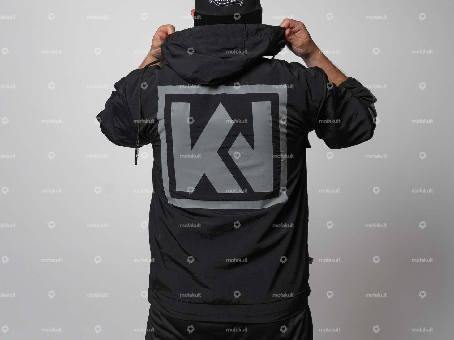 Veste coupe-vent KULTWEAR « Ride » noire / grise Carousel Image 2