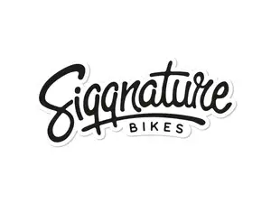 Autocollant Siggnature "Siggnature Bikes" 120 x 50 mm blanc Autocollant Siggnature "Siggnature Bikes" 120 x 50 mm blanc