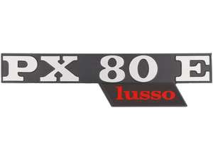 RMS Emblème capot latéral gauche "PX 80 E lusso" aluminium | Vespa PX80 Lusso RMS Emblème capot latéral gauche "PX 80 E lusso" aluminium | Vespa PX80 Lusso